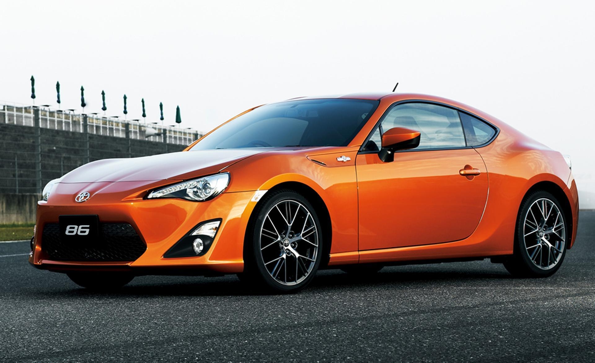 1920x1180 Toyota GT 86 News and Information, Desktop