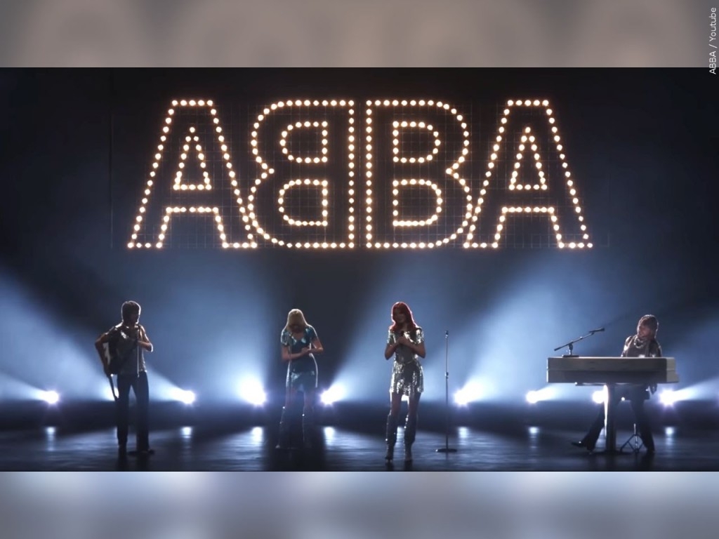 1030x770 ABBA'S back!, Desktop