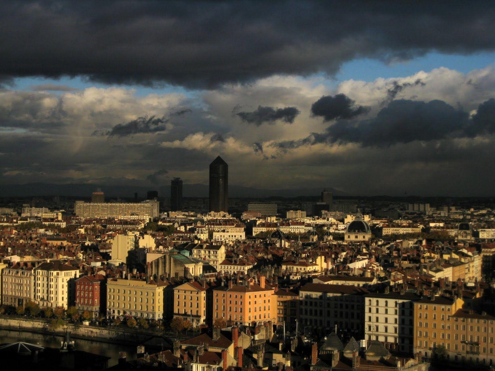 1600x1200 Clouds over the city of Lyon, France wallpaper and image, Desktop