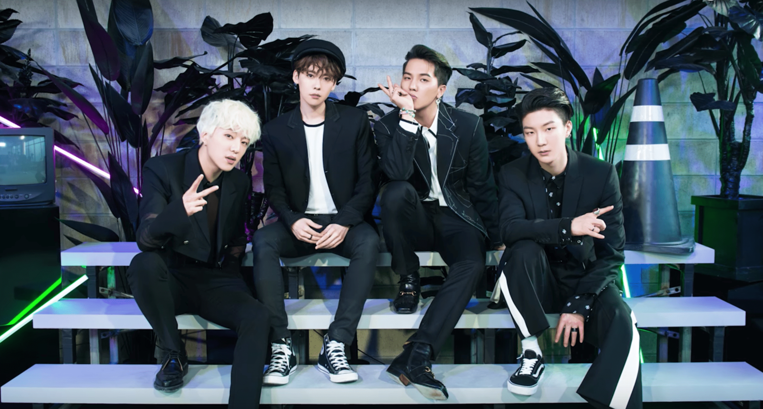 2520x1350 Winner Kpop Desktop Wallpaper Free Winner Kpop, Desktop