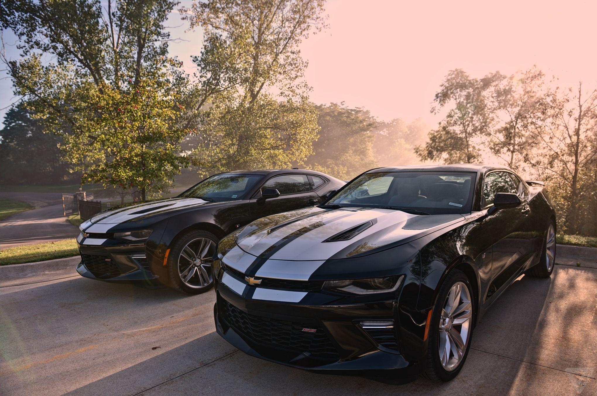 2040x1360 Lean muscle: driving the lighter, better 2016 Chevy Camaro SS, Desktop