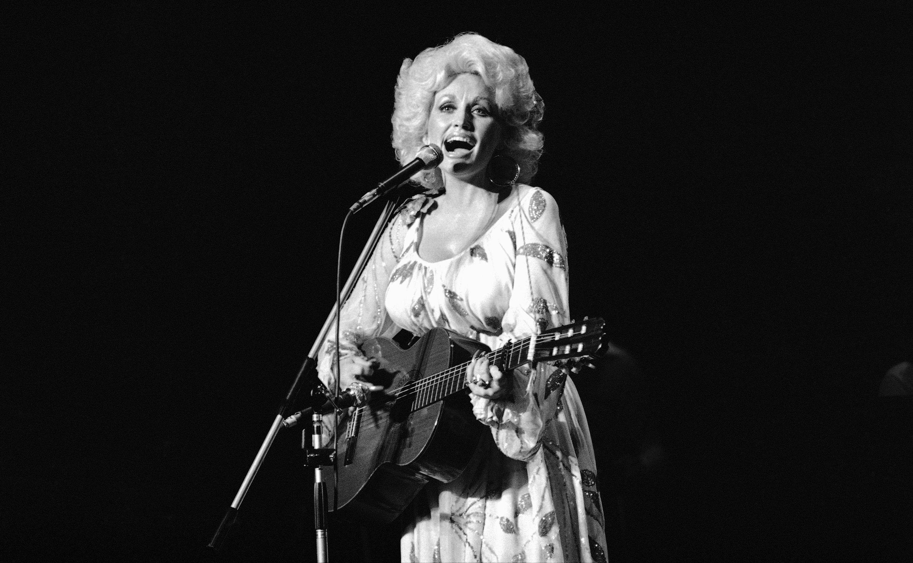 3010x1860 Background For Dolly Parton White Background, Desktop