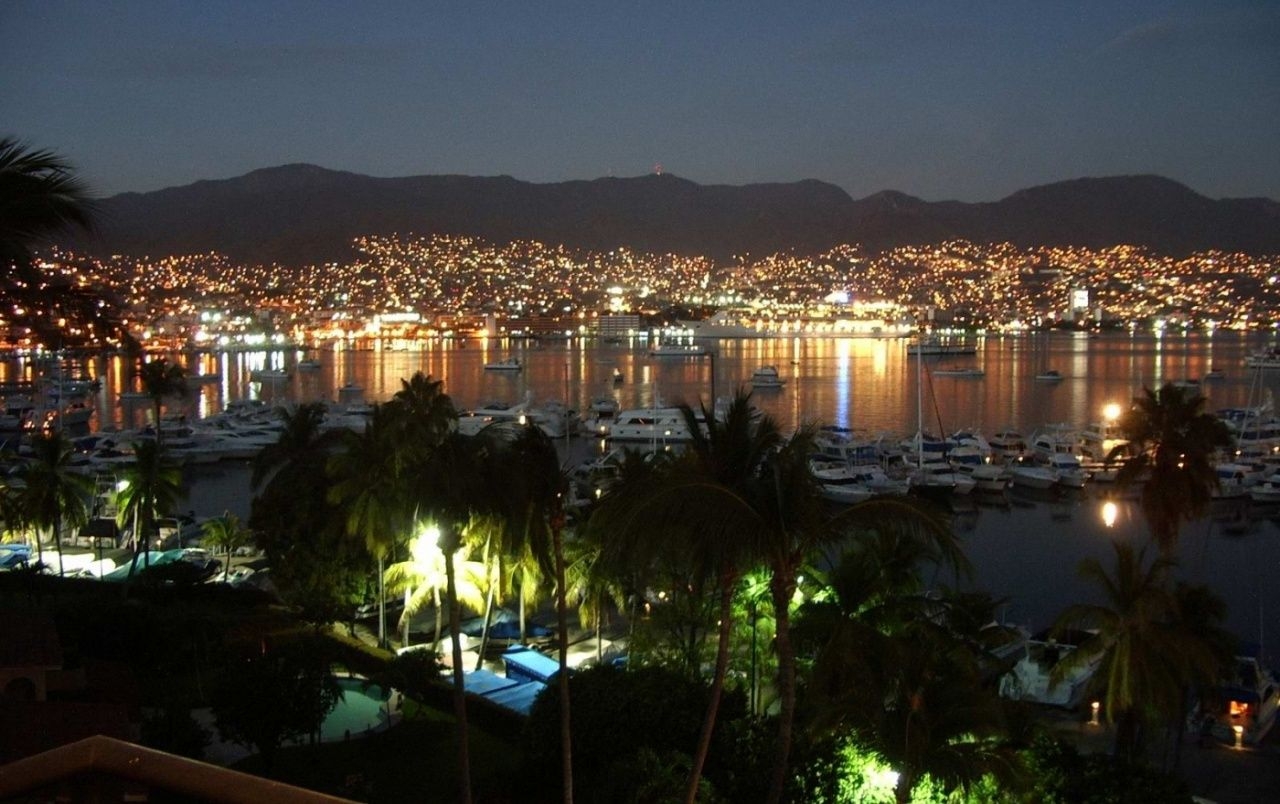 1280x810 Night of Acapulco wallpaper. Night of Acapulco, Desktop