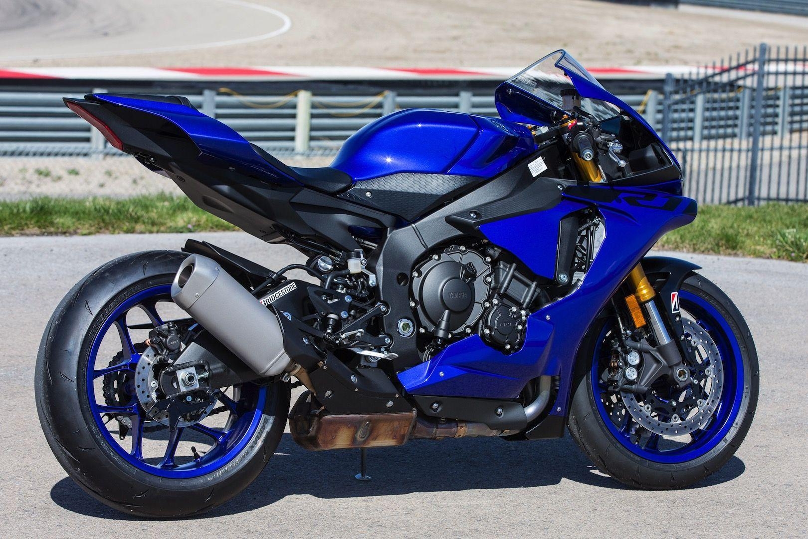 1620x1080 Yamaha Sportbike Lineup Review: R R R1 + R1M, Desktop