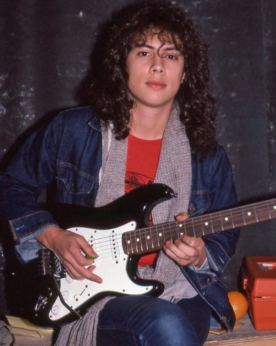 940x1180 Kirk in NYC during the early 80s #yooying. Metallica, Kirk, Phone