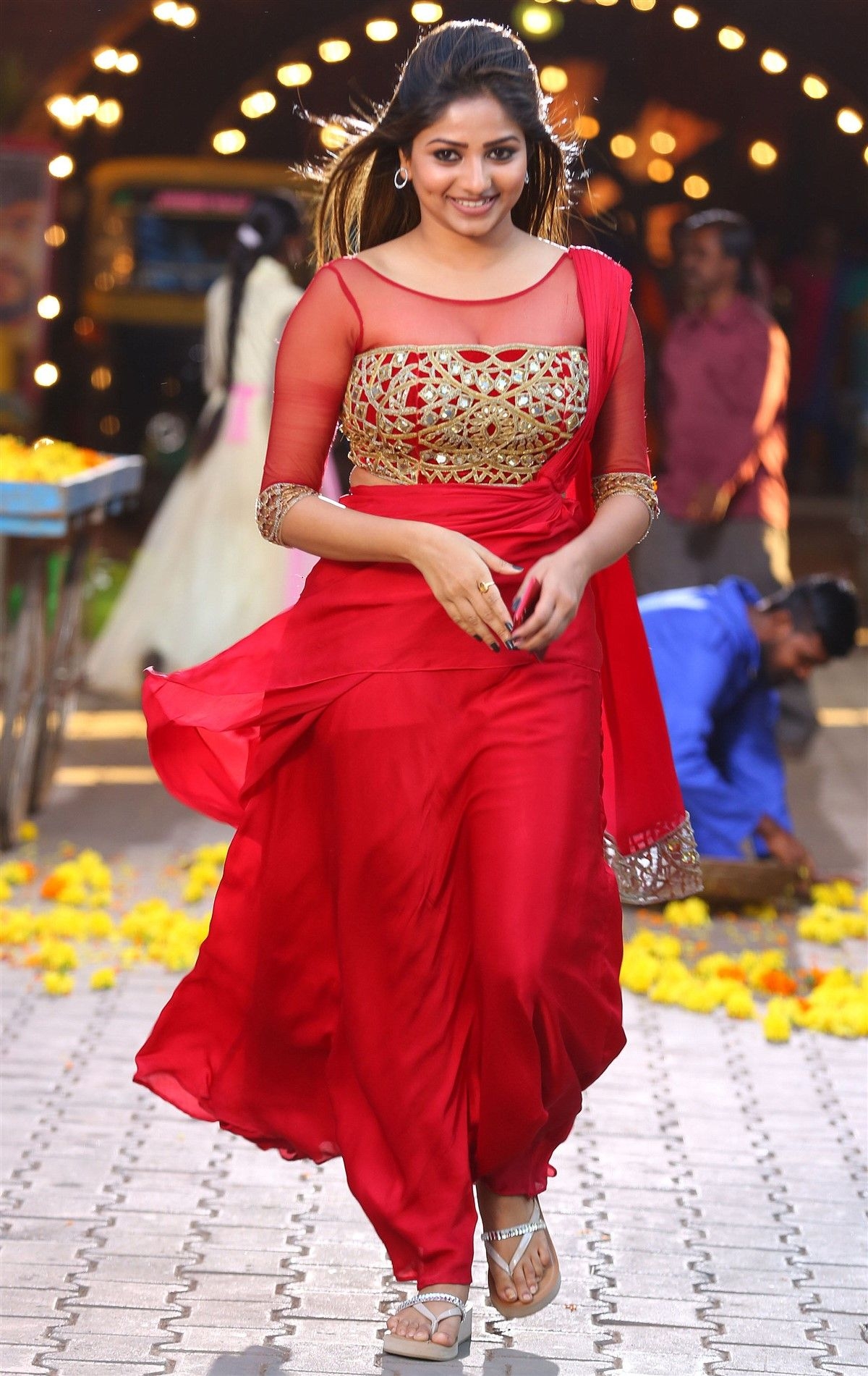 1200x1910 Kannada Actress Rachita Ram HD Image.moviegalleri.net, Phone