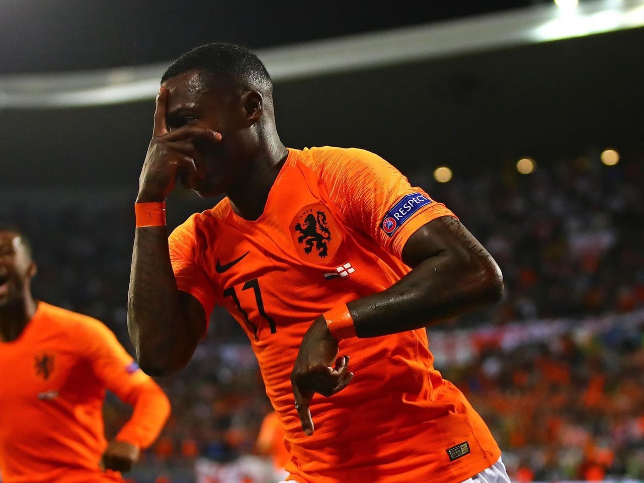 1280x960 Football News Sign Quincy Promes From Sevilla For £15.4m On Five Year Deal, Desktop