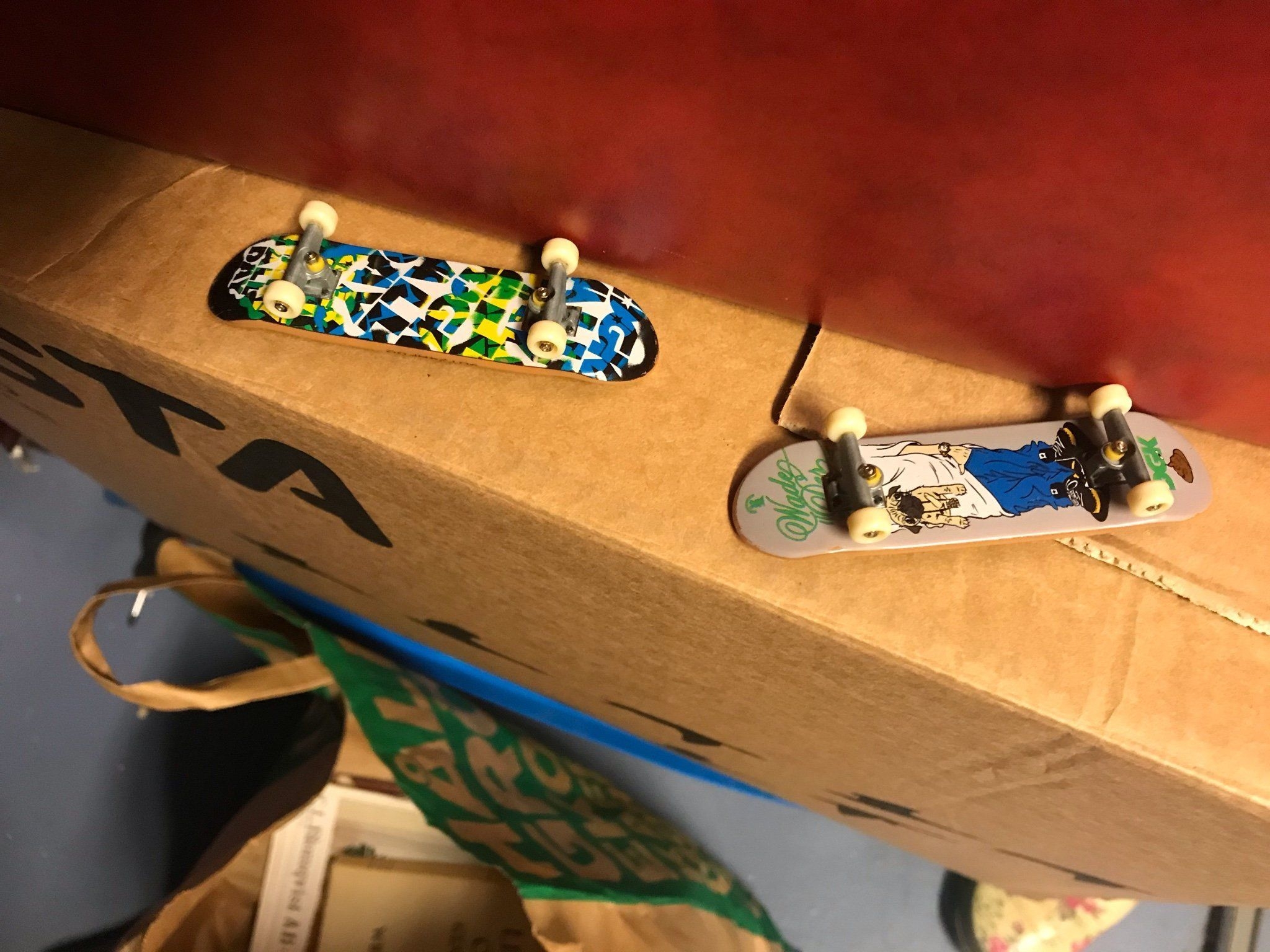 2050x1540 Tech Deck Fingerboard 2 St, Download Wallpaper, Desktop