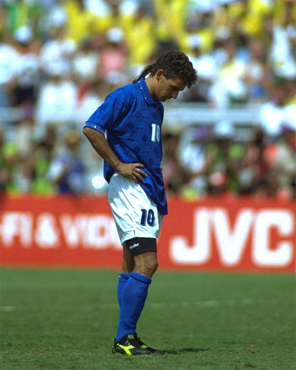 950x1190 LEYENDAS DEL FÚTBOL. Roberto Baggio, Selección #Italia. LEYENDAS, Phone