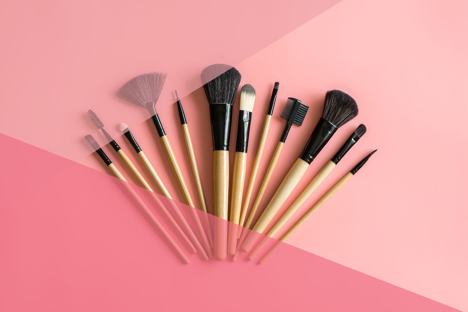 1500x1000 How to Clean Your Makeup Brushes Like a Pro, Desktop