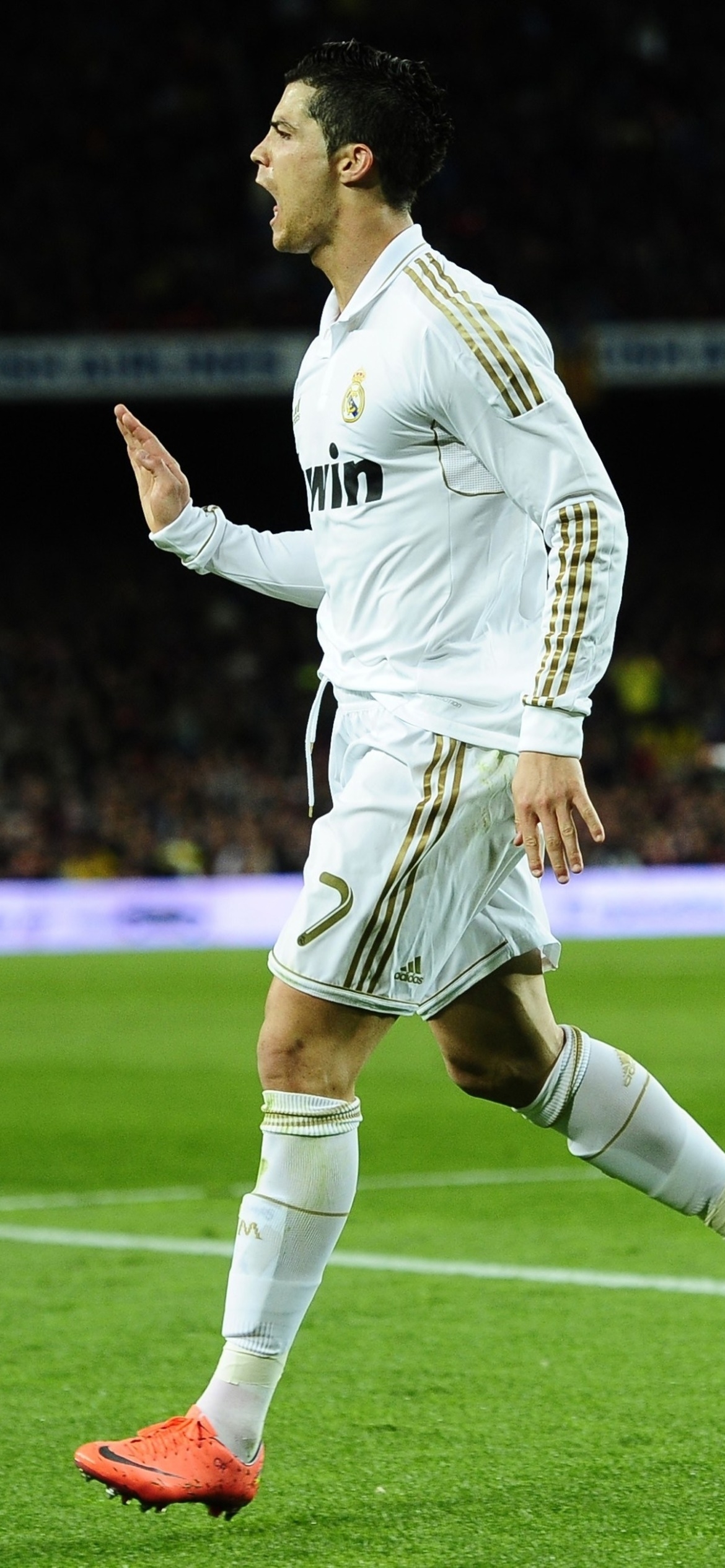 1170x2540 Wallpaper / Sports Cristiano Ronaldo Phone Wallpaper, Real Madrid C.F.,  free download, Phone