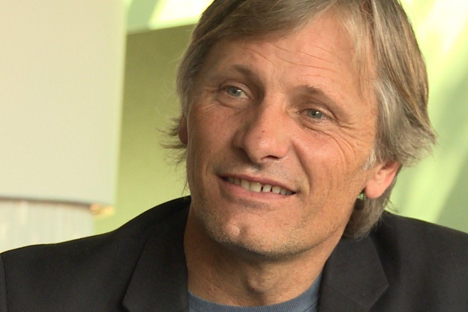 1600x1070 Picture of Viggo Mortensen Of Celebrities, Desktop