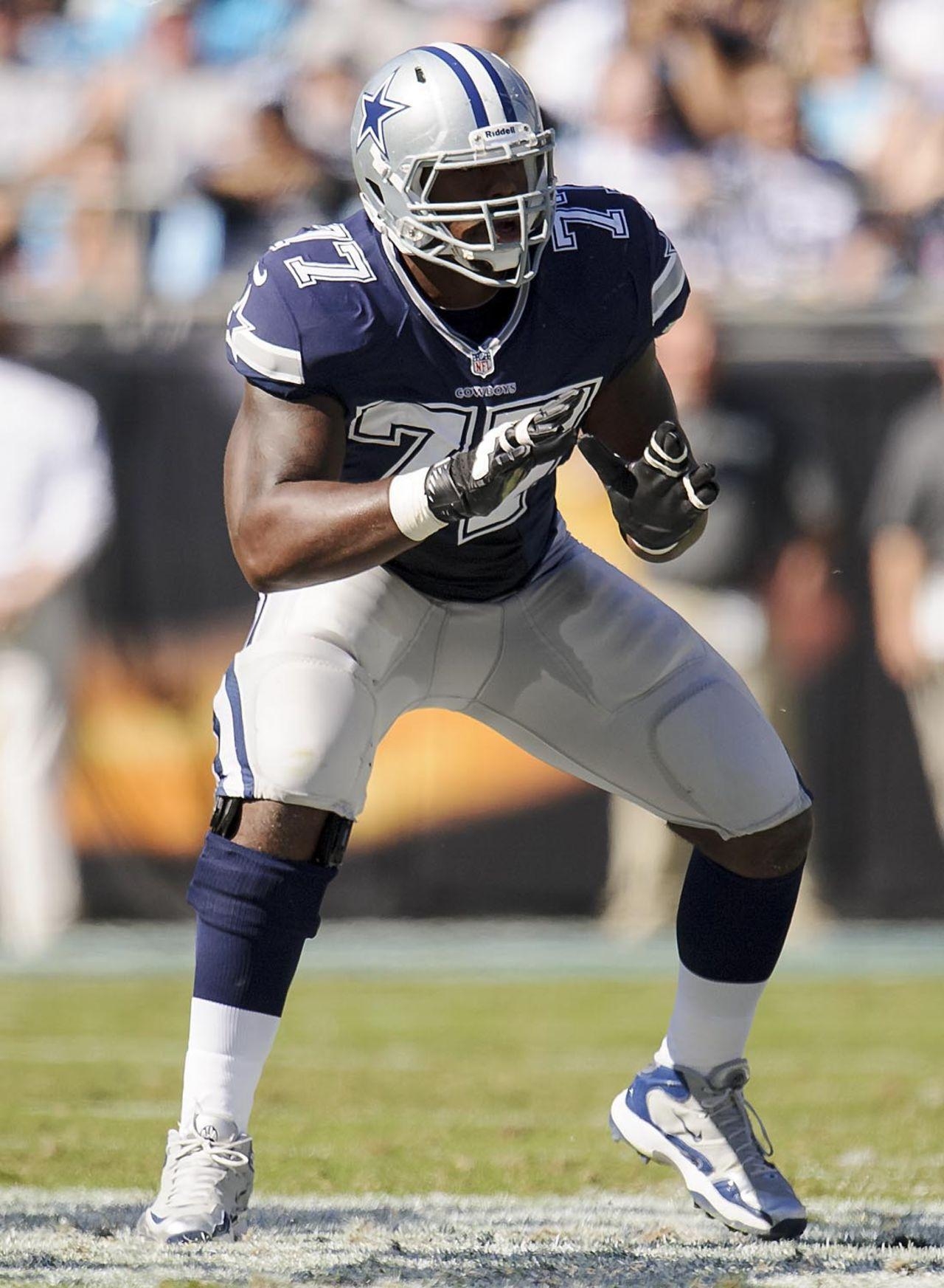 1280x1750 Image Gallery Tyron Smith, Phone