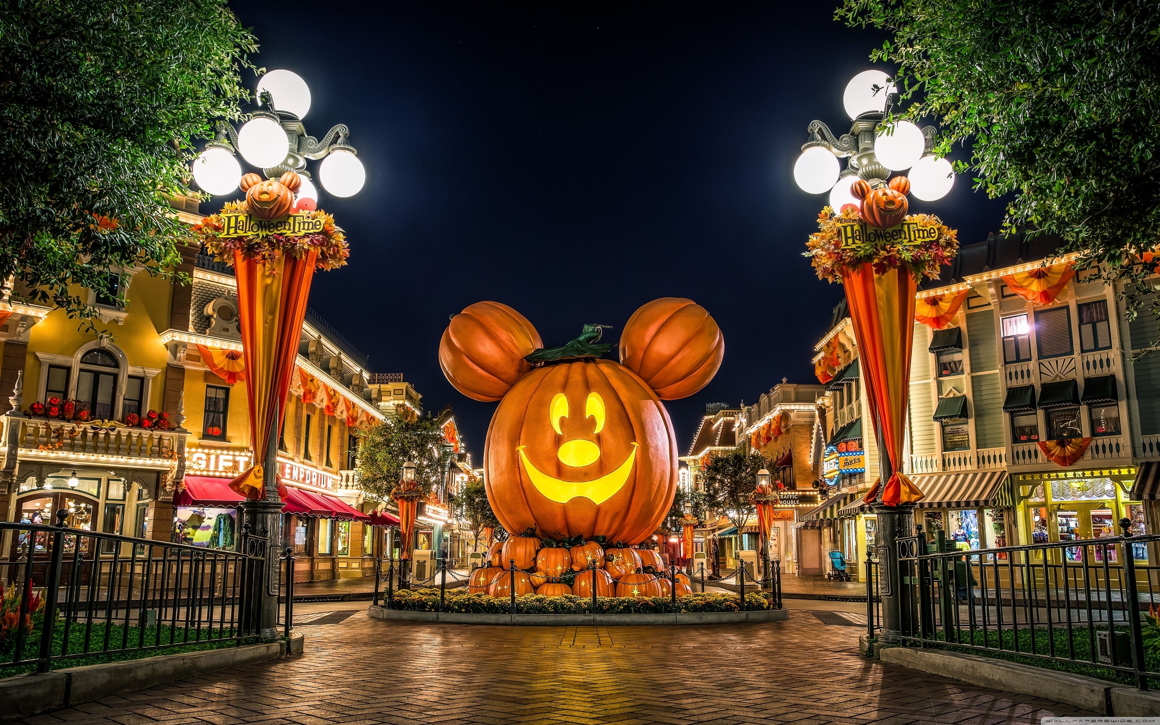 3840x2400 Latest Disney World Halloween Desktop Background FULL HD 1080p For PC Desktop. Disneyland halloween, Halloween desktop wallpaper, Disney world halloween, Desktop