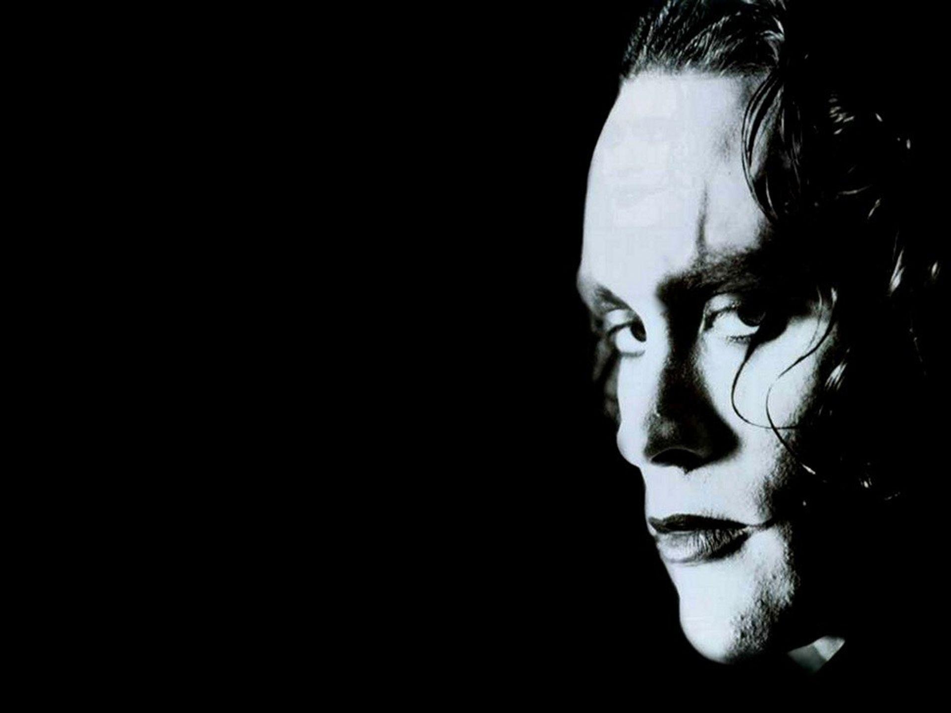 1920x1440 The Crow, Brandon Lee Wallpaper / WallpaperJam.com, Desktop