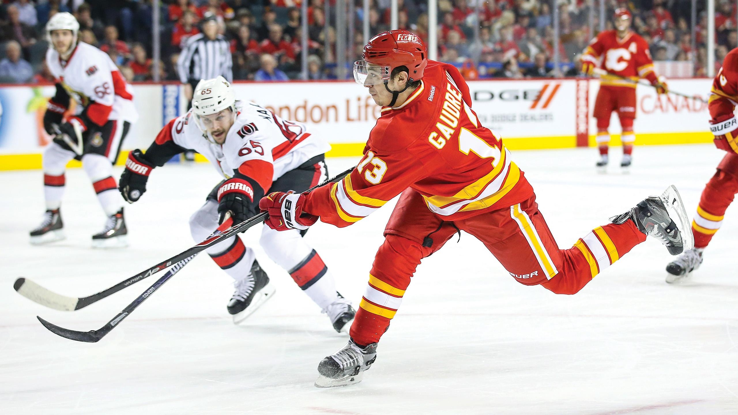 2560x1440 Gaudreau and Monahan: Calgary's opposite yet dynamic duo, Desktop