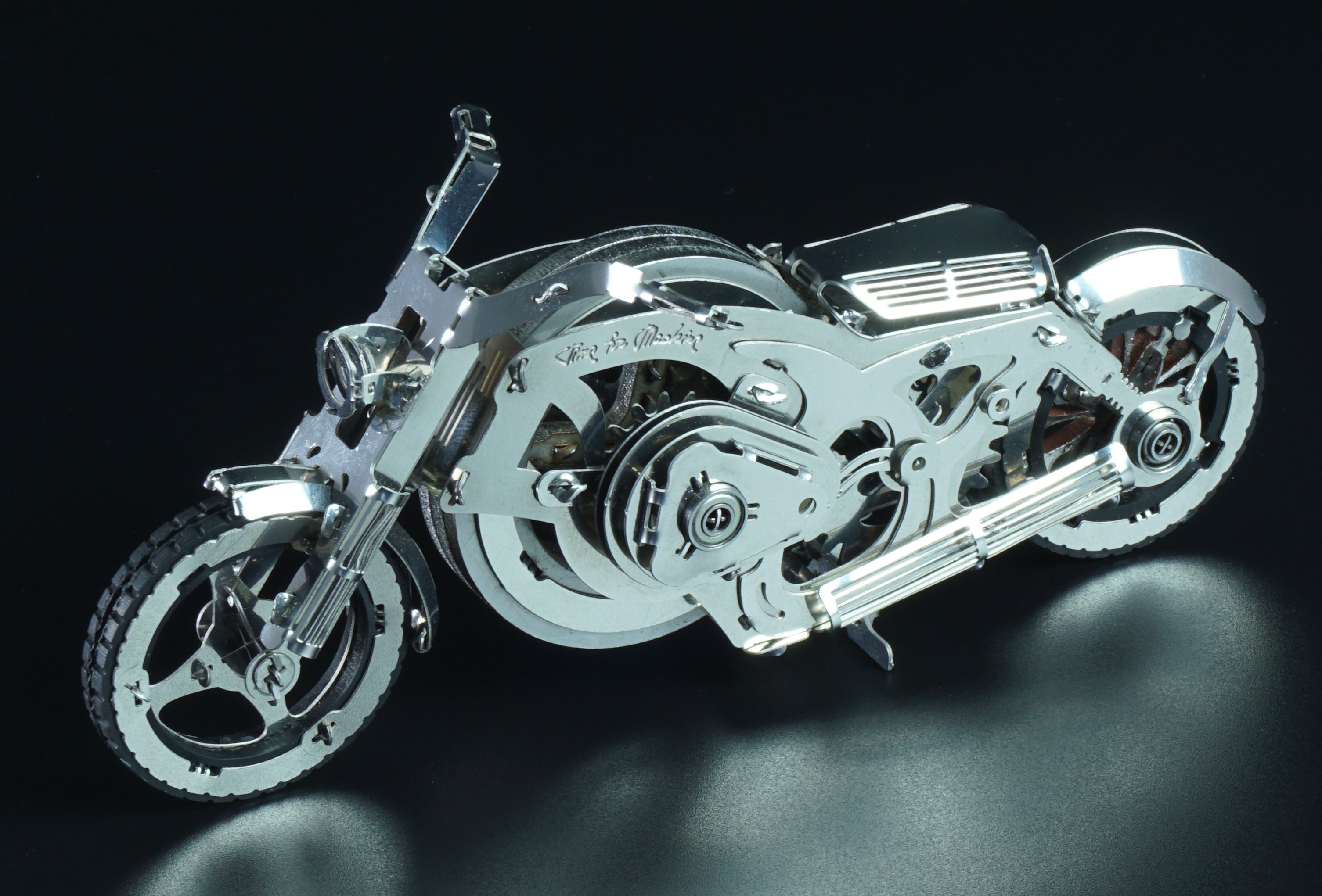 3020x2050 TIME FOR MACHINE functional model kit Chrome Rider at Selva Online, Desktop