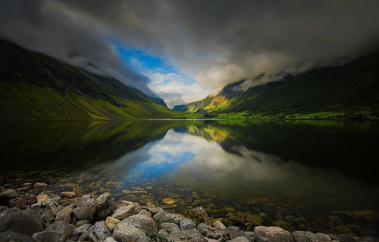 1300x840 photography, Landscape, Nature, Lake, Mountains, Dark, Clouds, Desktop