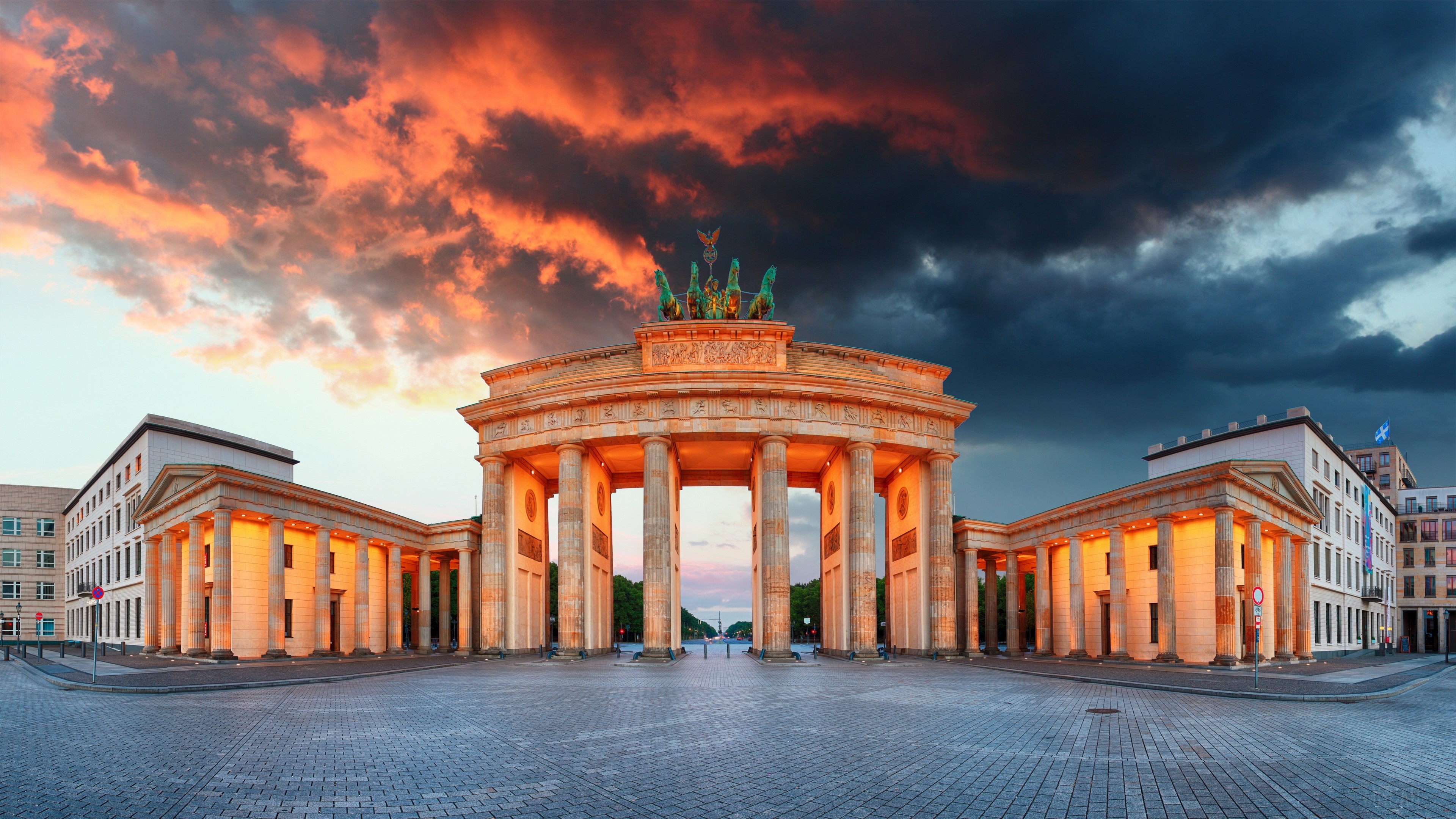 3840x2160 Berlin, Brandenburg Gate, Cloud, Germany, Monument, Place, Statue 4k Gallery HD Wallpaper, Desktop