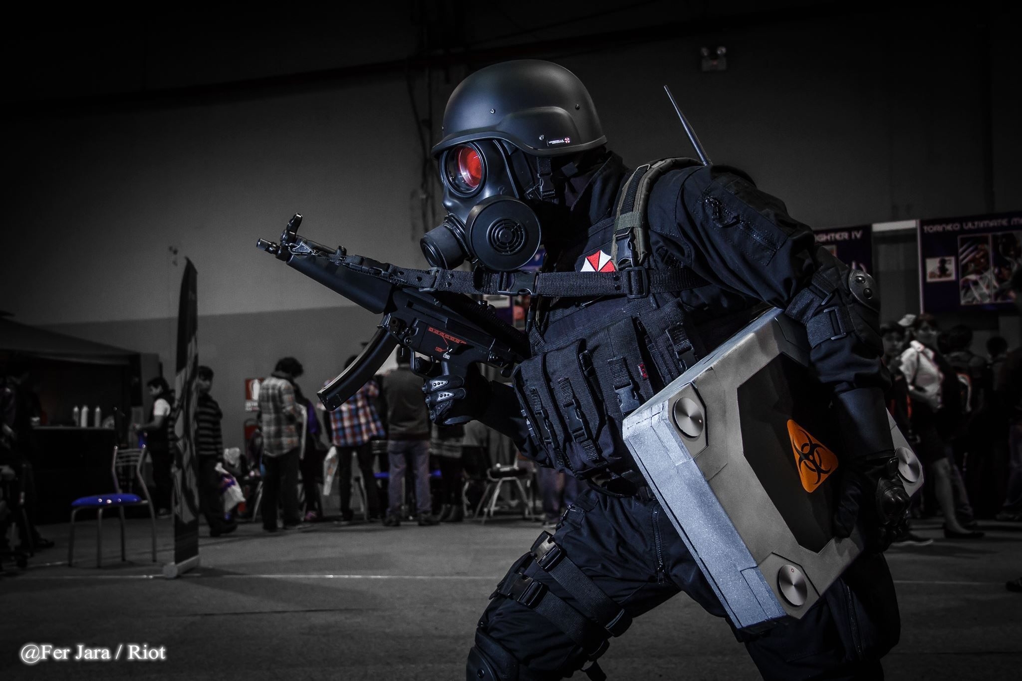 2050x1370 Hunk Corporation Evil cosplay. Resident evil cosplay, Resident evil collection, Resident evil, Desktop