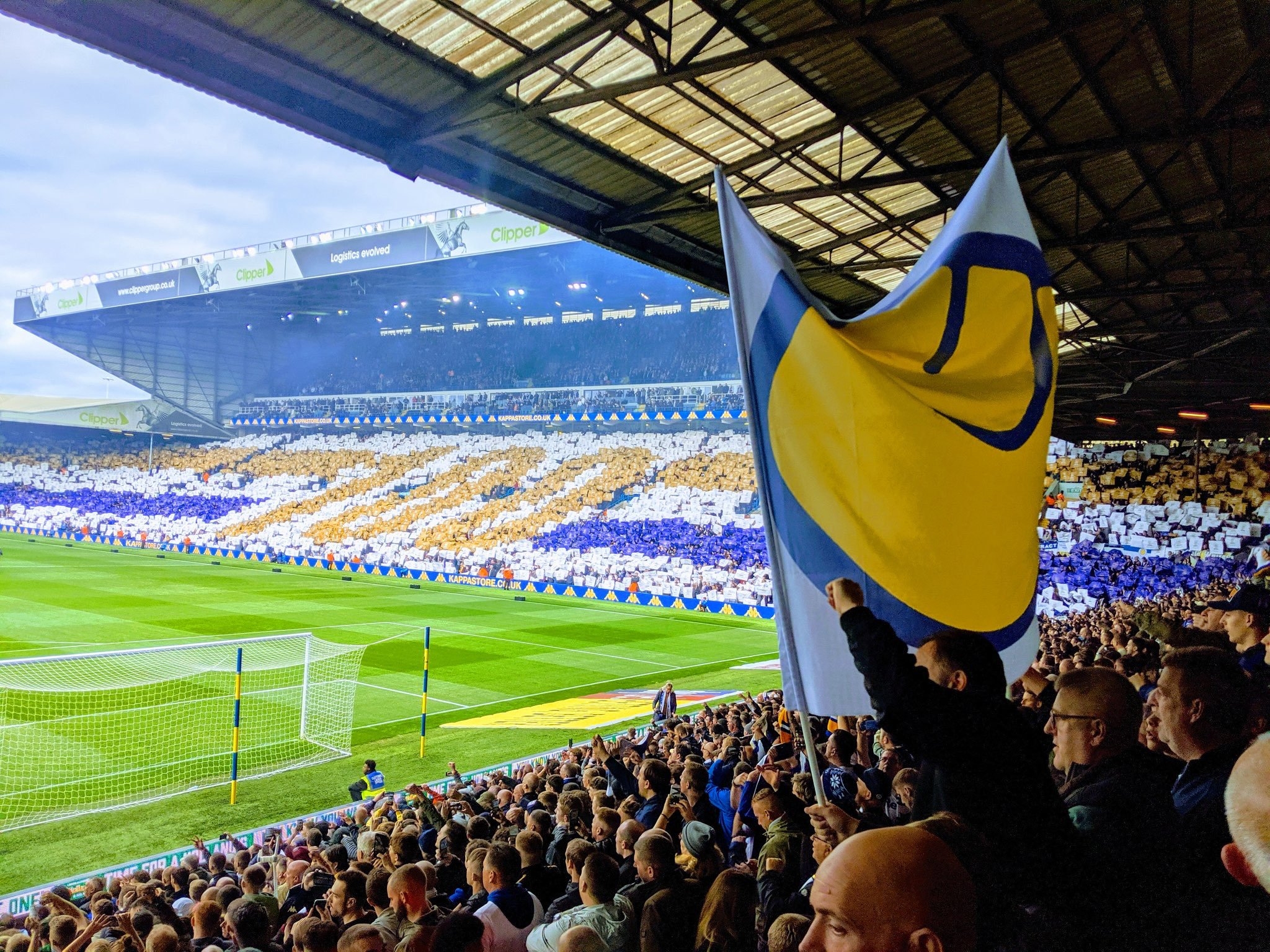 2050x1540 Elland Road, Desktop