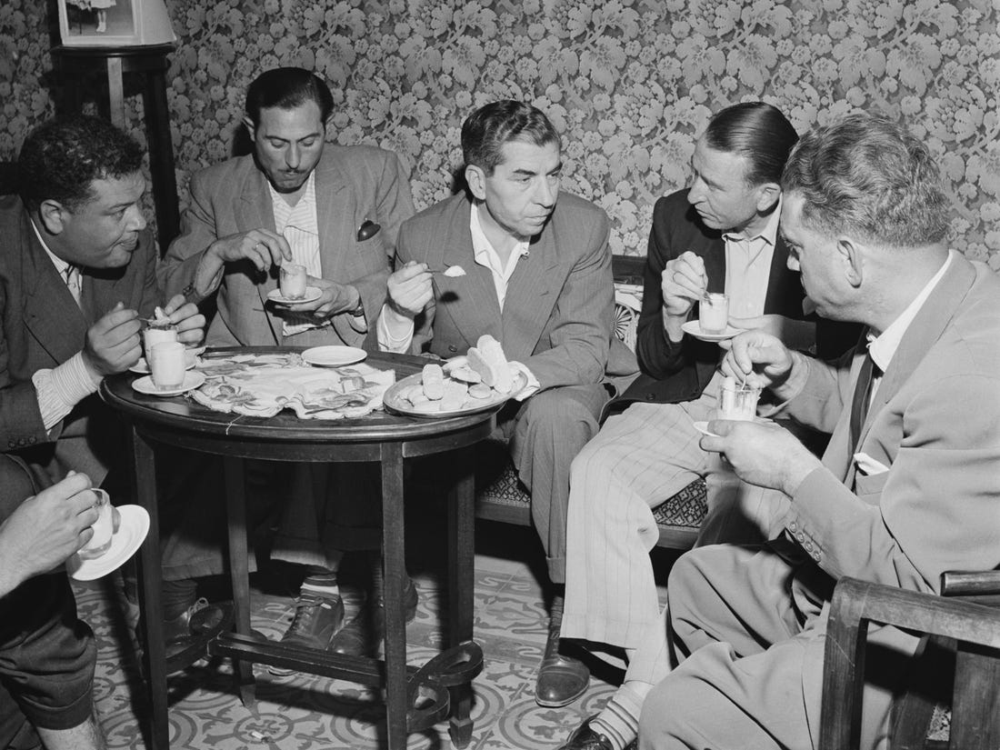 1100x830 Vintage Picture Of The Italian American Mob, Desktop