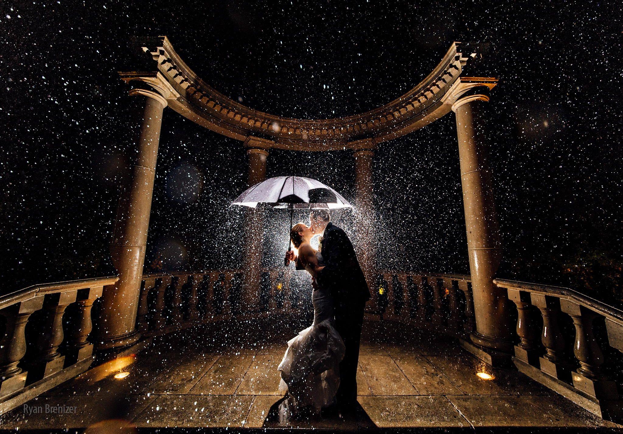 2050x1430 Romantic Rainy Wedding Day Photo, Desktop