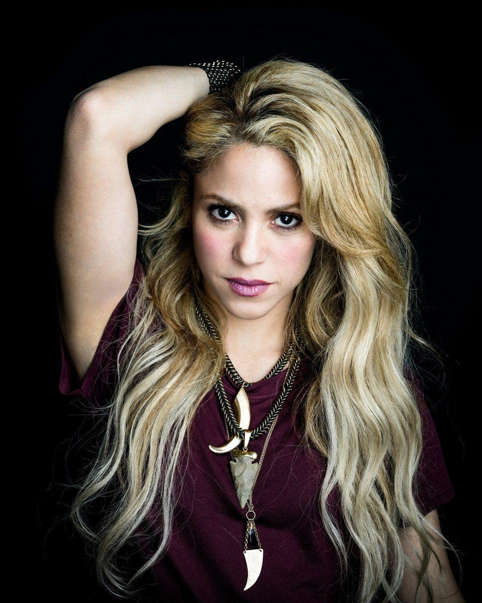 960x1200 Beautiful Shakira HD Wallpaper, Image And Picture, Phone