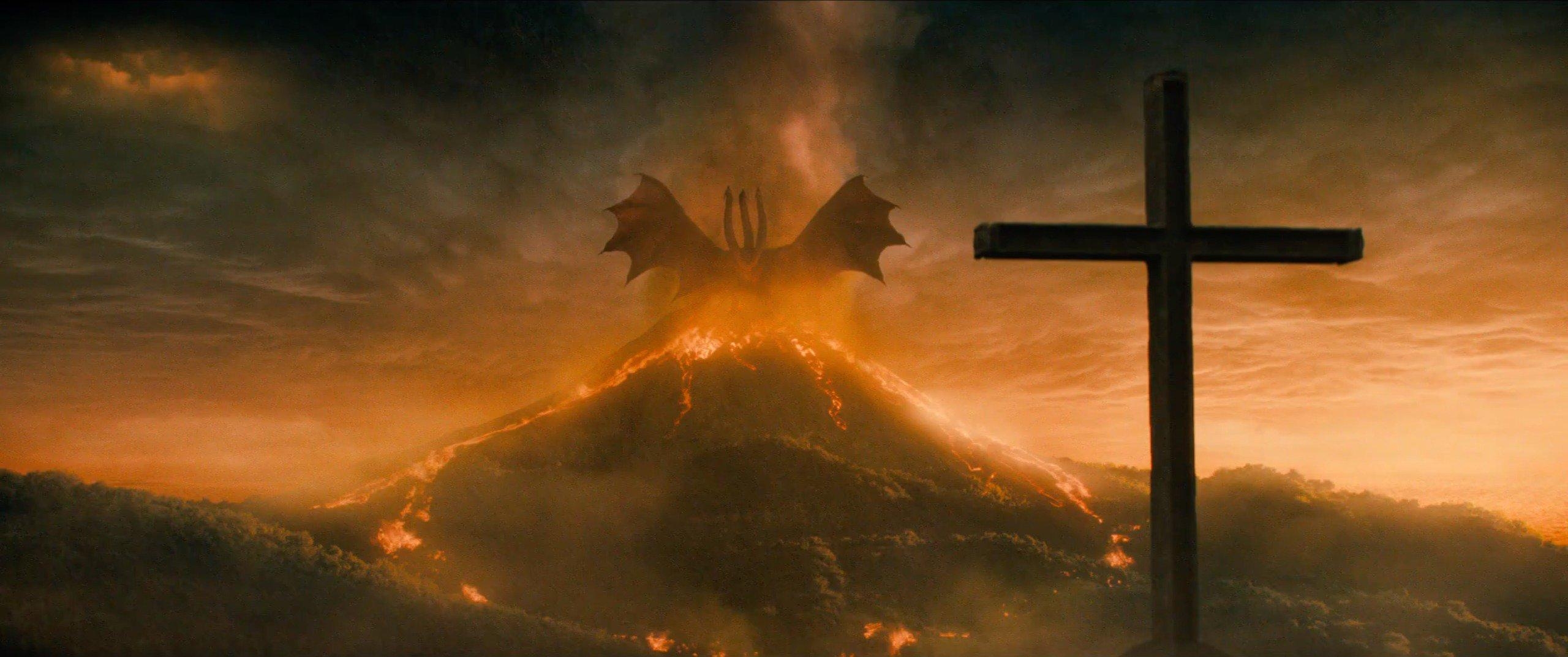 2560x1080 Godzilla vs. King Ghidorah In Monstrous New Image. Cosmic Book News, Dual Screen