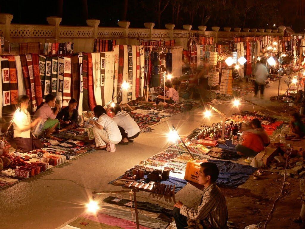 1030x770 Best Places for Shopping in Luang Prabang, Laos, Desktop