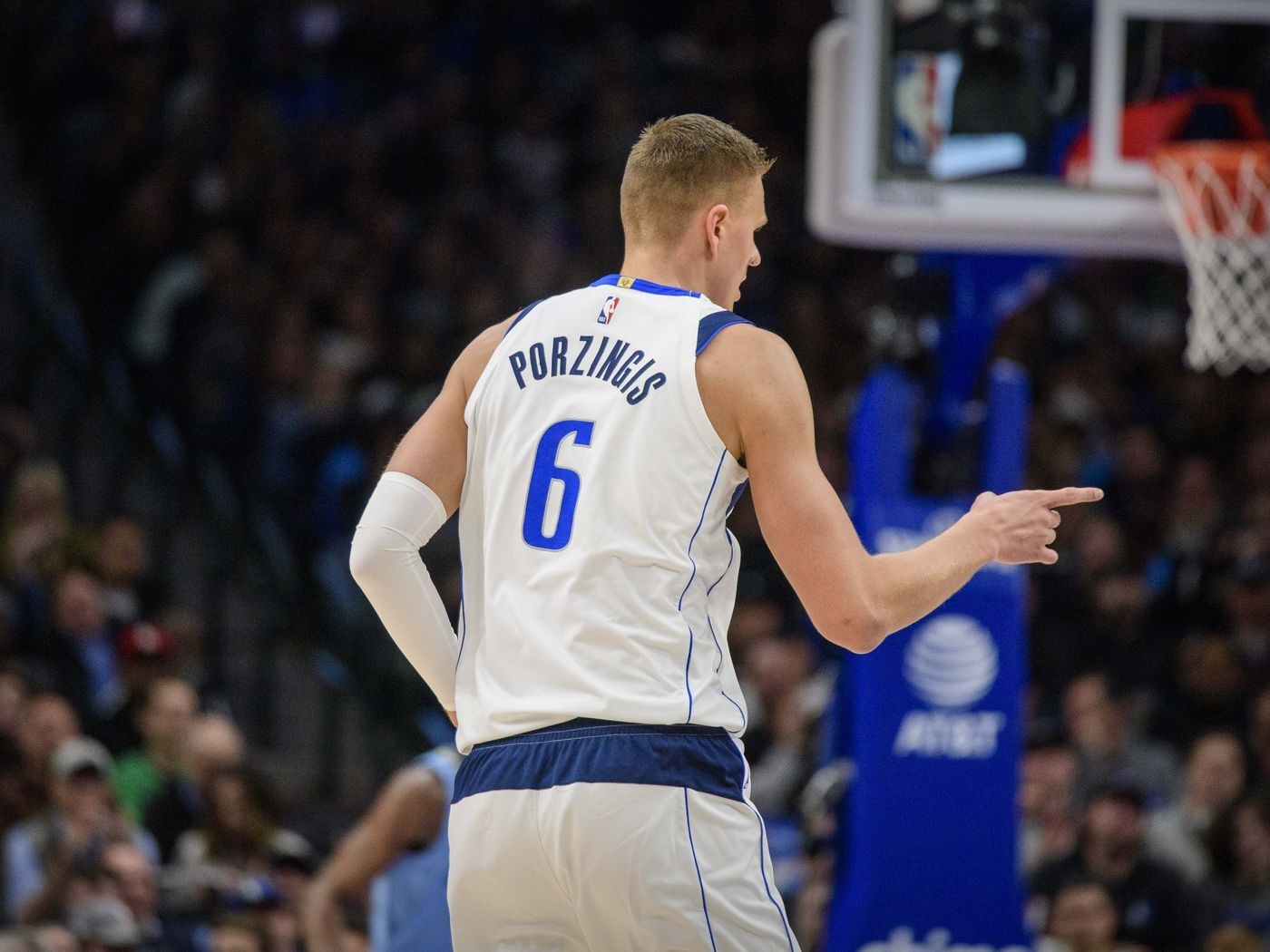 1400x1050 Kristaps Porzingis Injury: Mavericks PF C Questionable Friday Vs. Wizards, Desktop