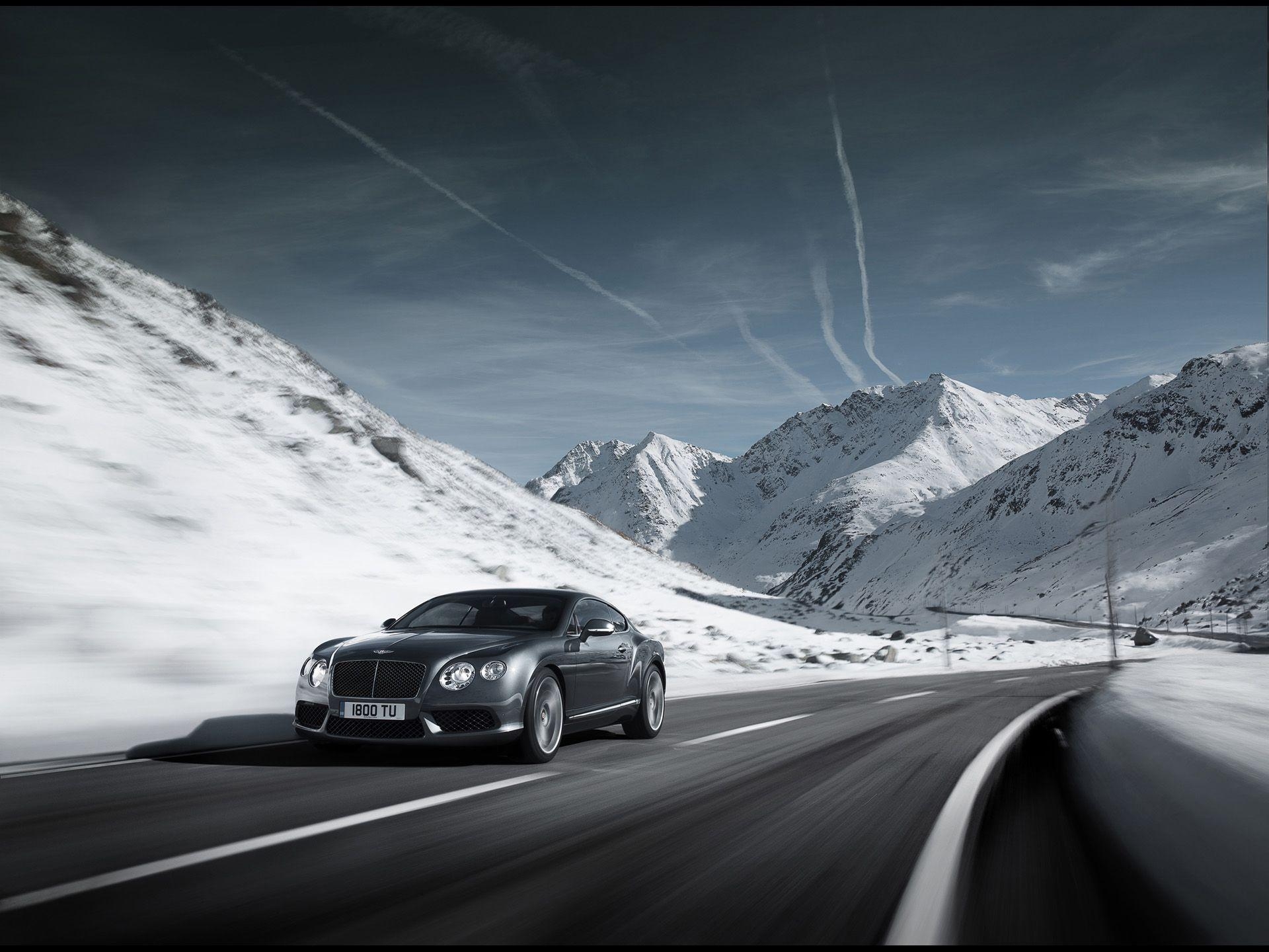 1920x1440 Bentley Continental GT V8 Front Angle Speed, Desktop