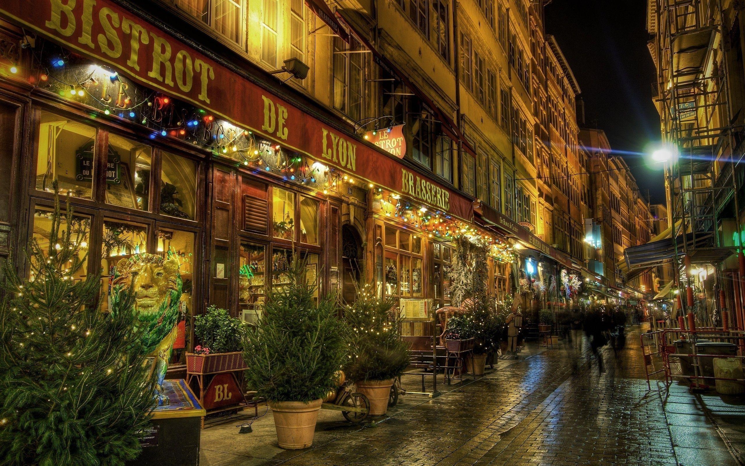 2560x1600 Lyon Streets Wallpaper, Desktop