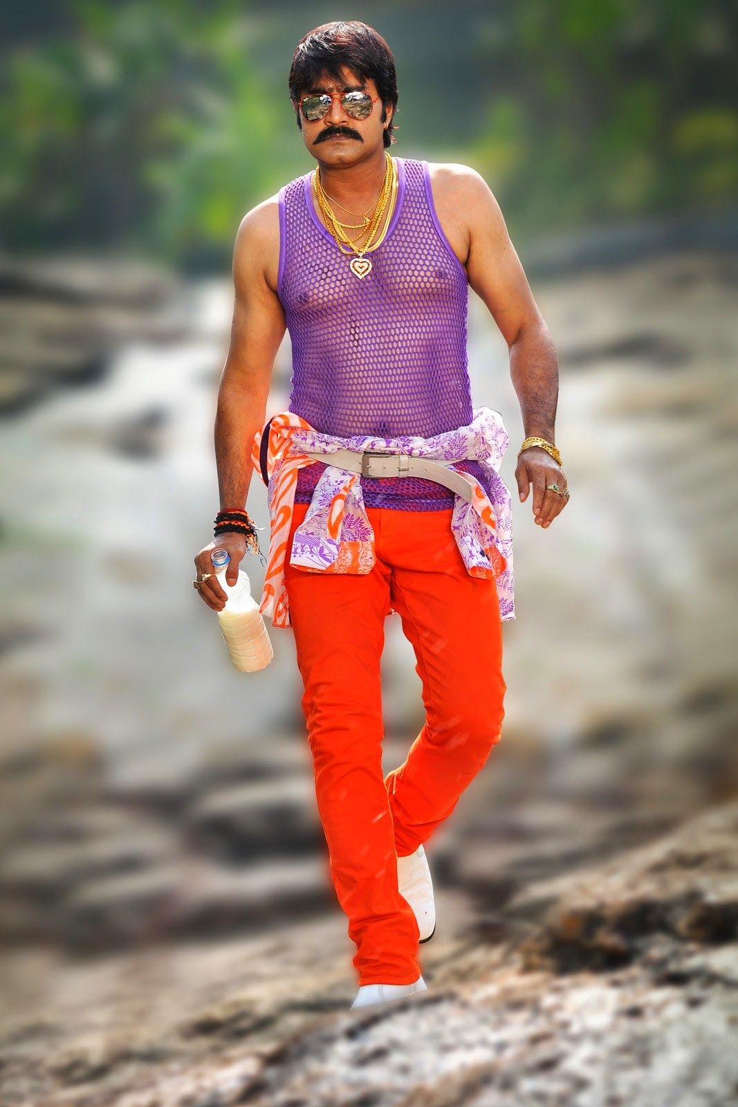 1070x1600 Govindudu Andarivadele Movie photo gallery photo 7. telugu movie actress hero wallpaper events news stills photo gallery, Phone