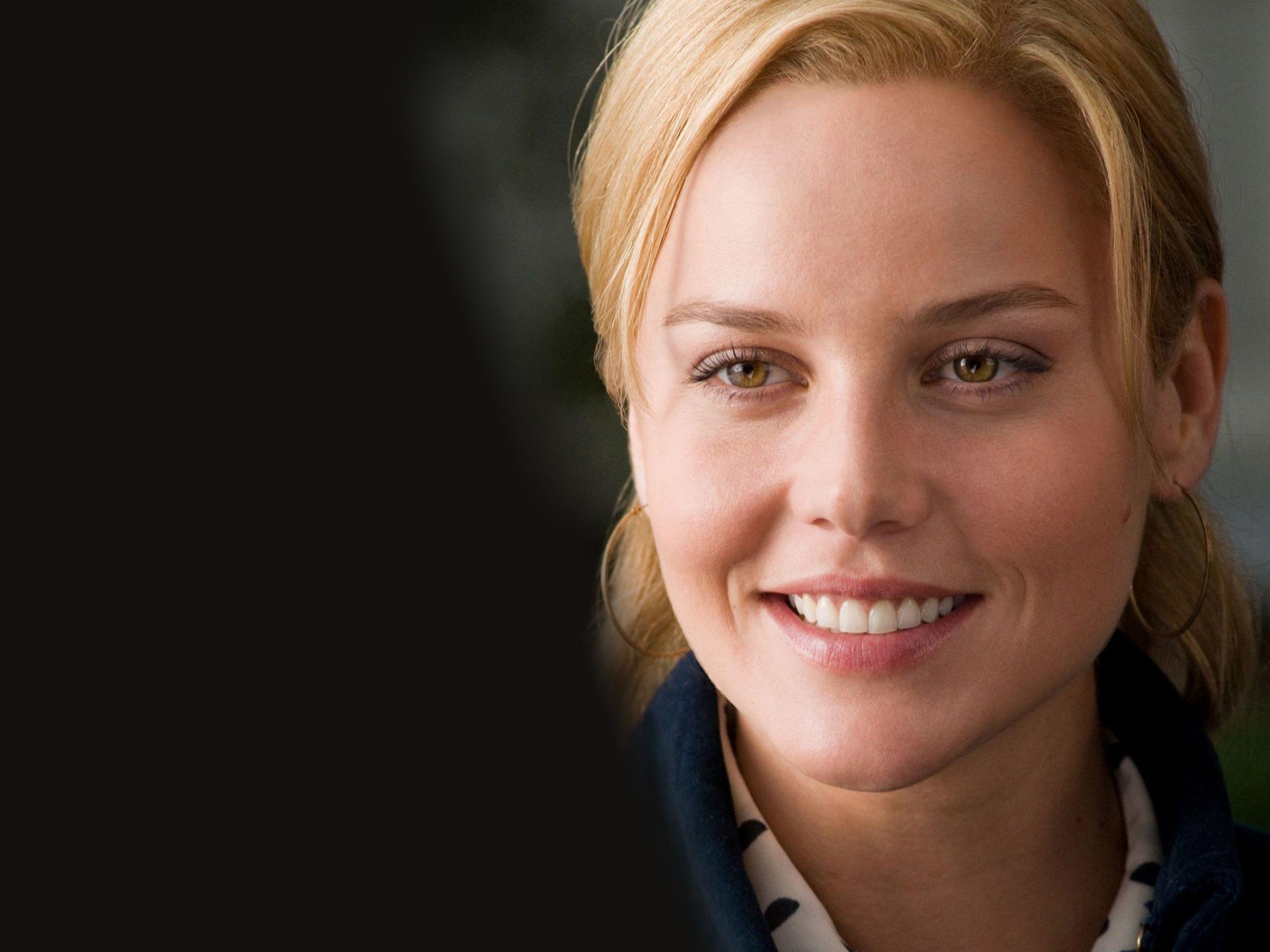 2560x1920 Abbie Cornish Smile Computer Wallpaper 56048  px, Desktop