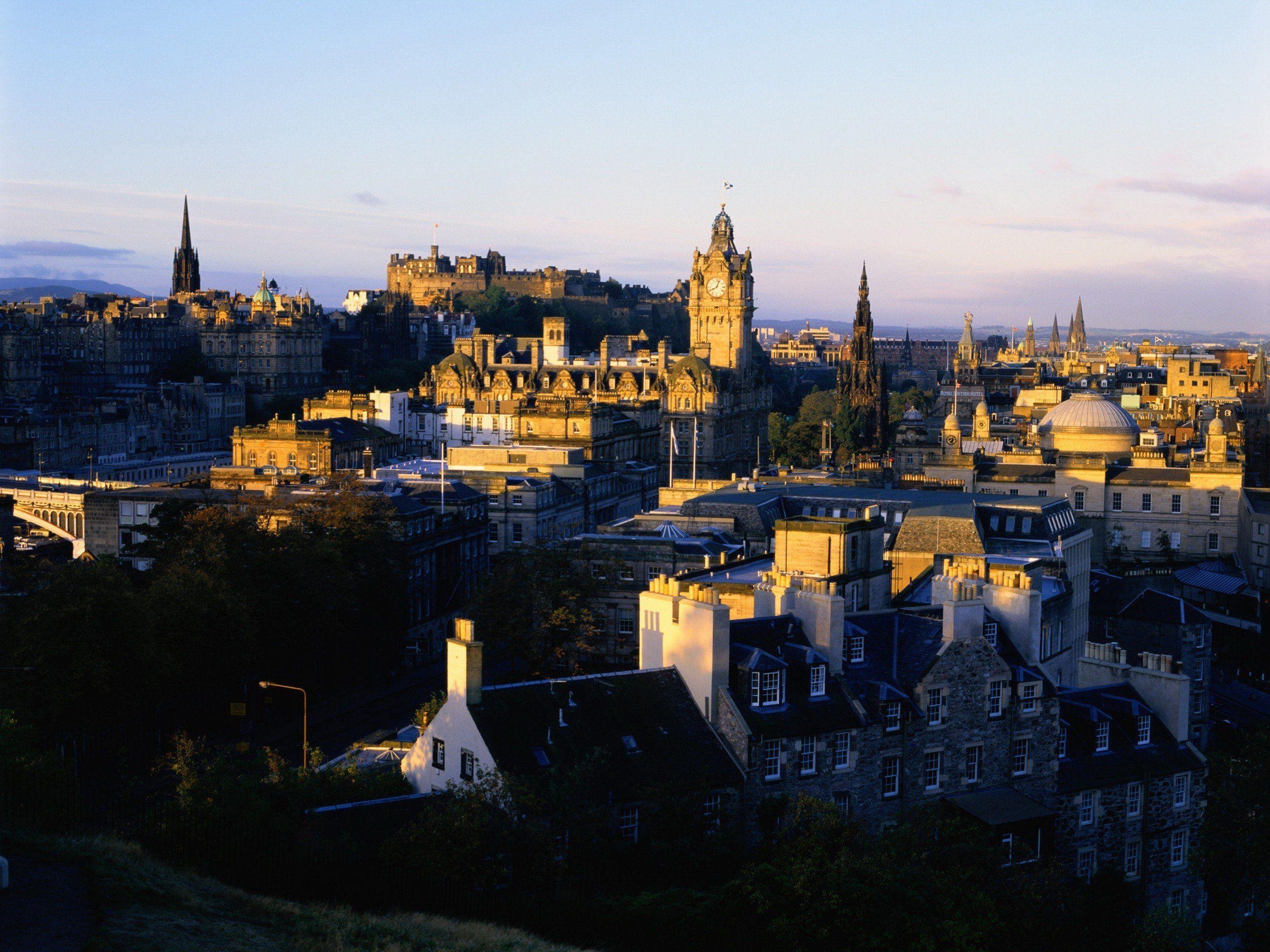 2560x1920 Cityscapes Scotland Edinburgh wallpaperx1920, Desktop