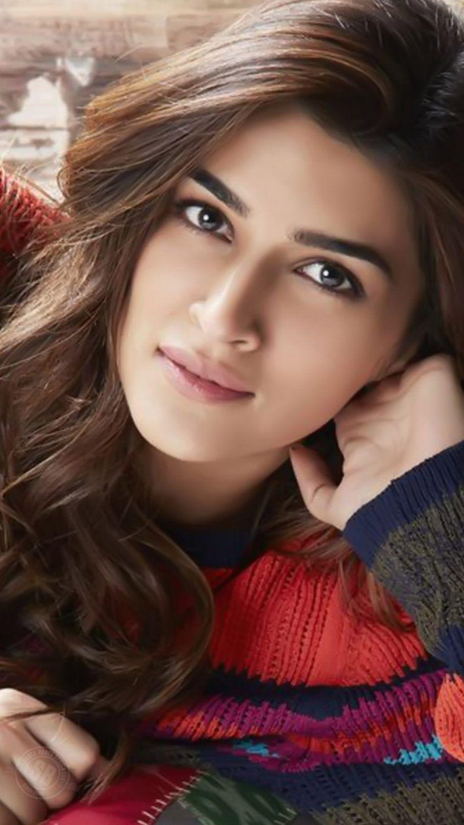 950x1690 Beautiful Kriti Sanon. Most beautiful indian actress, Phone