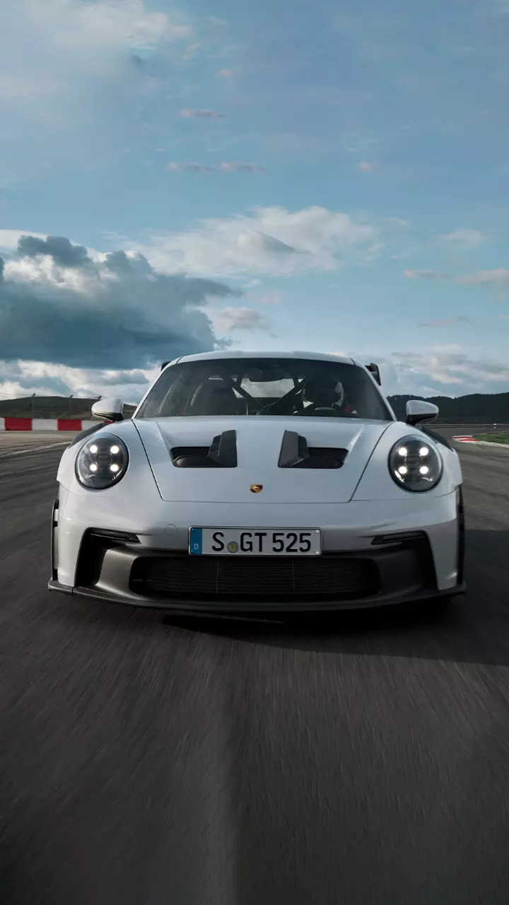 720x1280 What makes the new Porsche 911 GT3 RS special: Explained in pics, Phone