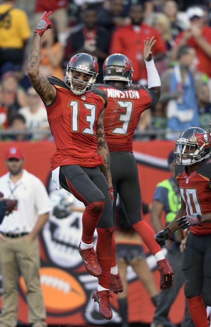 740x1140 Mike evans ideas. Tampa bay buccaneers, Phone