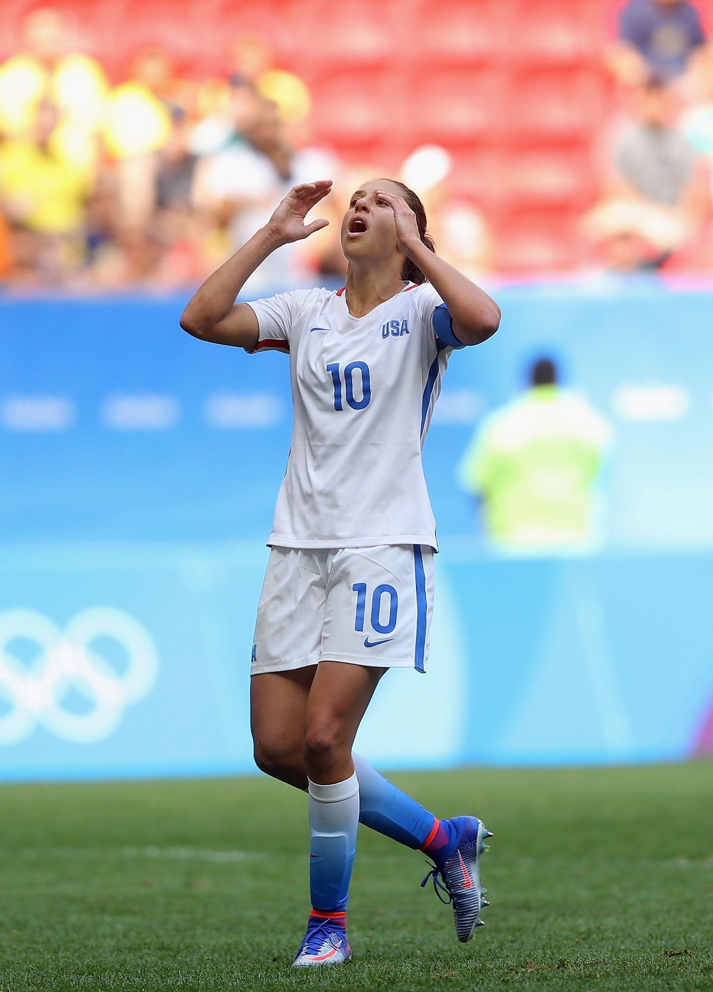 1460x2020 Carli Lloyd after near miss. Pro Women's Soccer. Carli, Phone