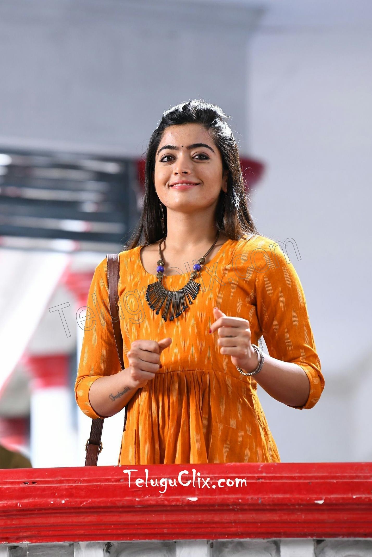 1430x2140 Rashmika Mandanna in From Devadas Movie HD HQ Photo image Pics, Phone