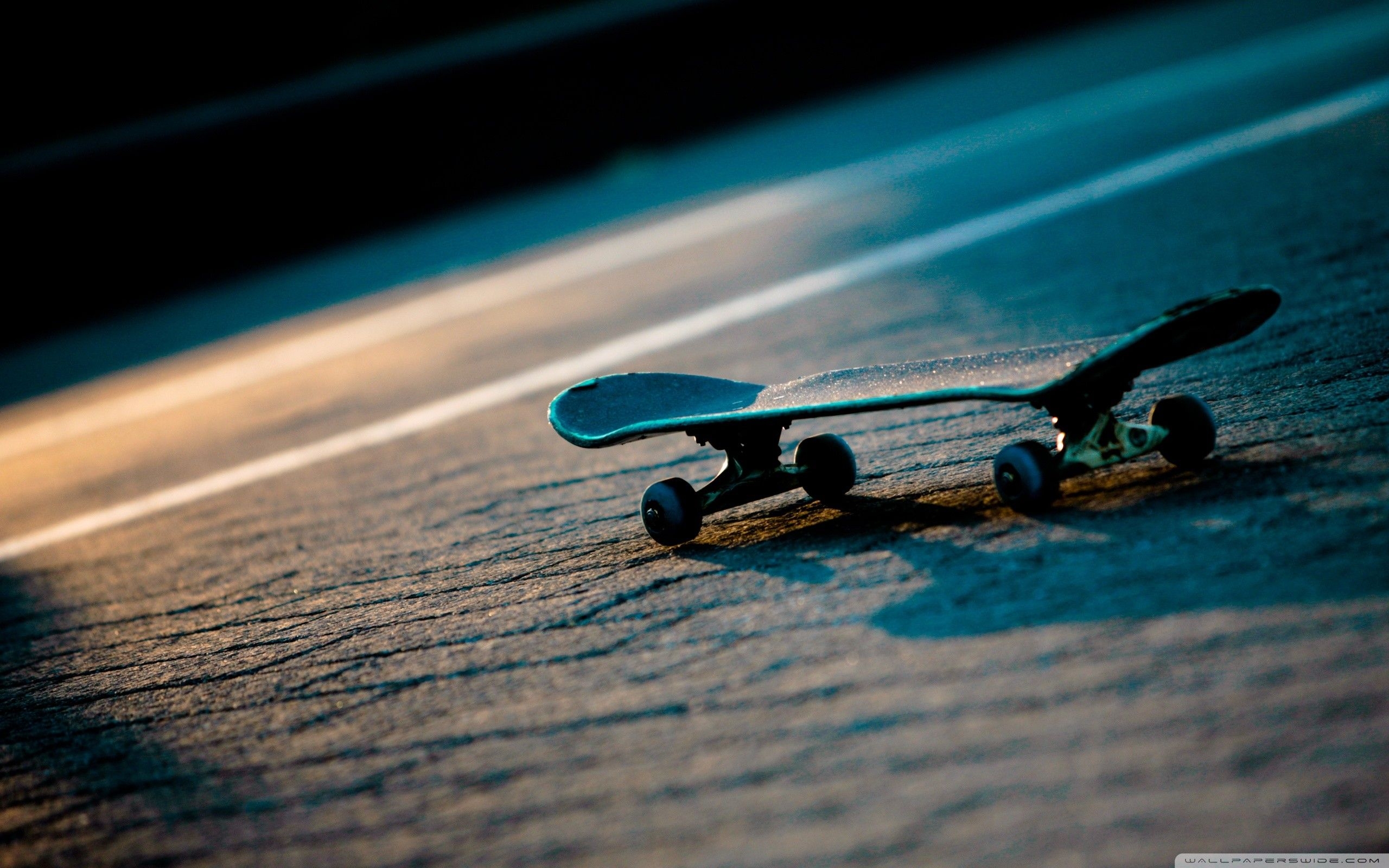 2560x1600 Skateboarding Wallpaper, Desktop