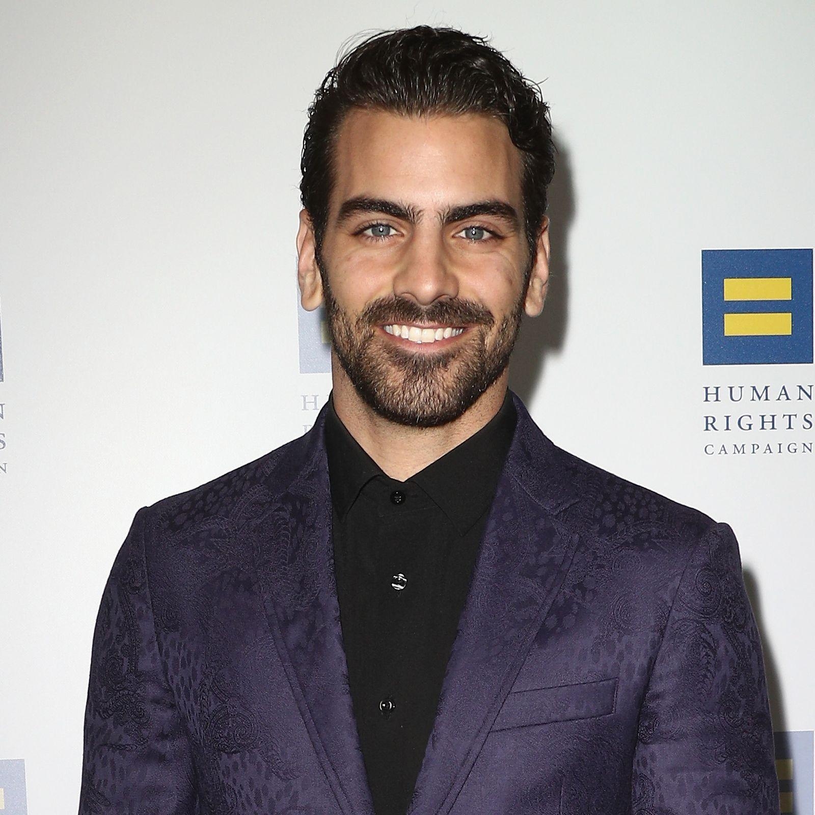 1600x1600 Model Nyle DiMarco on how fashion isn't doing enough for people, Phone