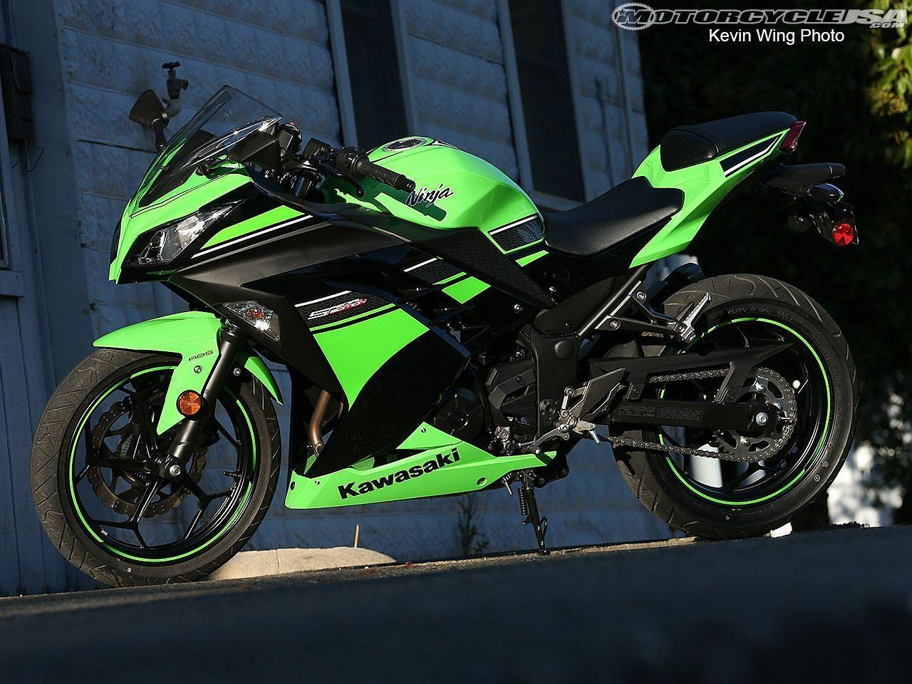 1280x960 Kawasaki Ninja 300 Photo and Wallpaper, Desktop