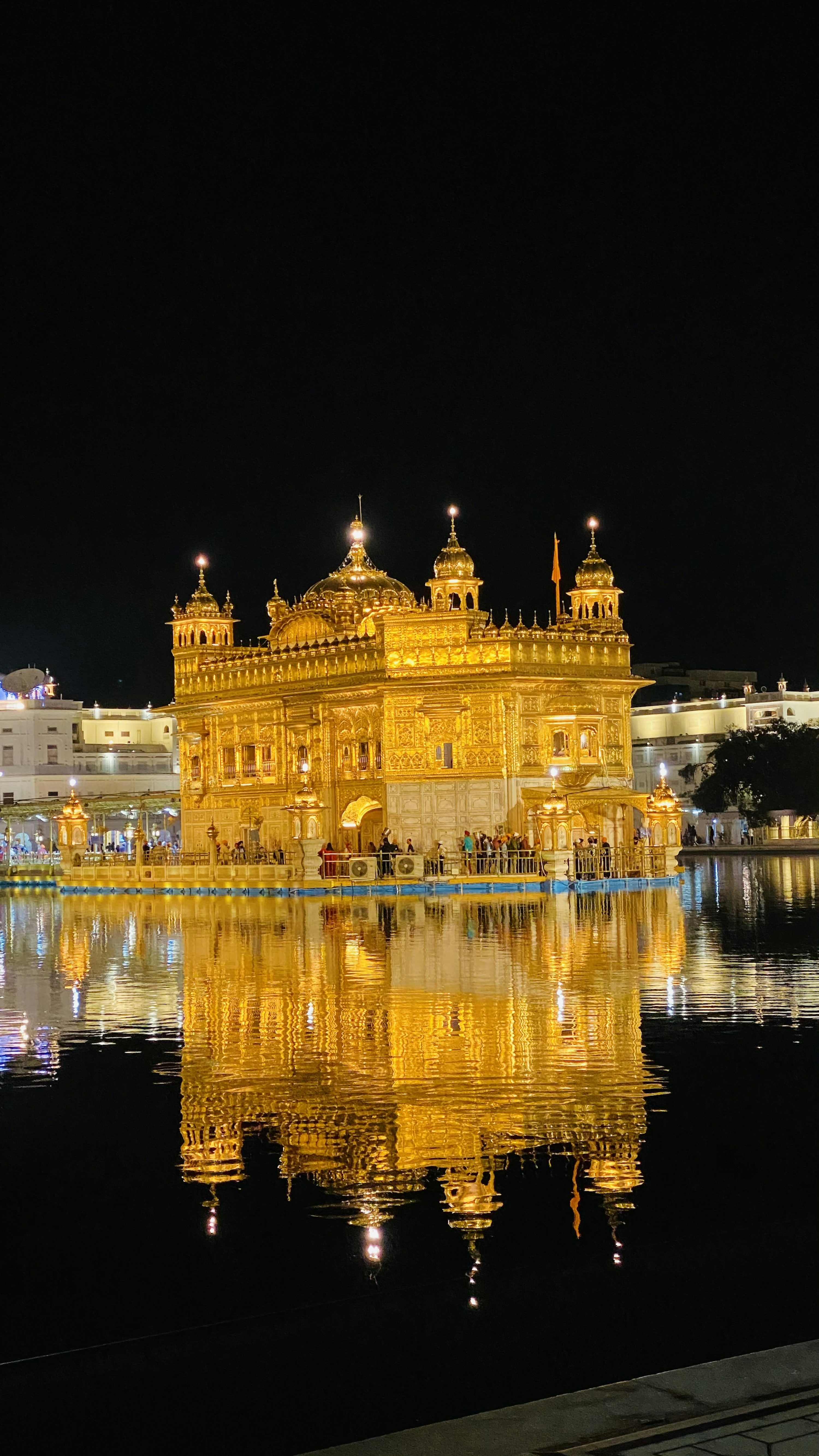 3000x5340 Golden Temple Amritsar Picture, Phone