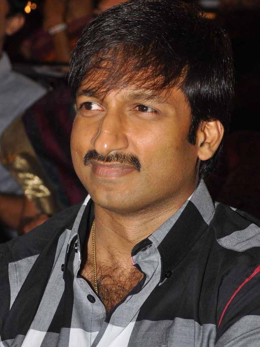 900x1200 Gopichand, Phone