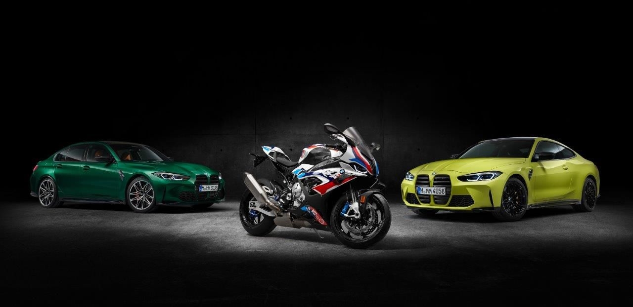 1280x630 BMW M 1000 RR [Specs, Features, Photo], Dual Screen