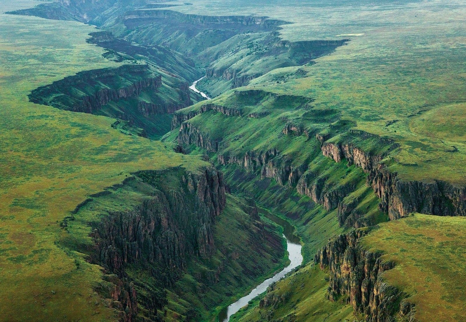 1600x1110 green, water, landscapes, nature, canyon, National Geographic, Idaho, Desktop