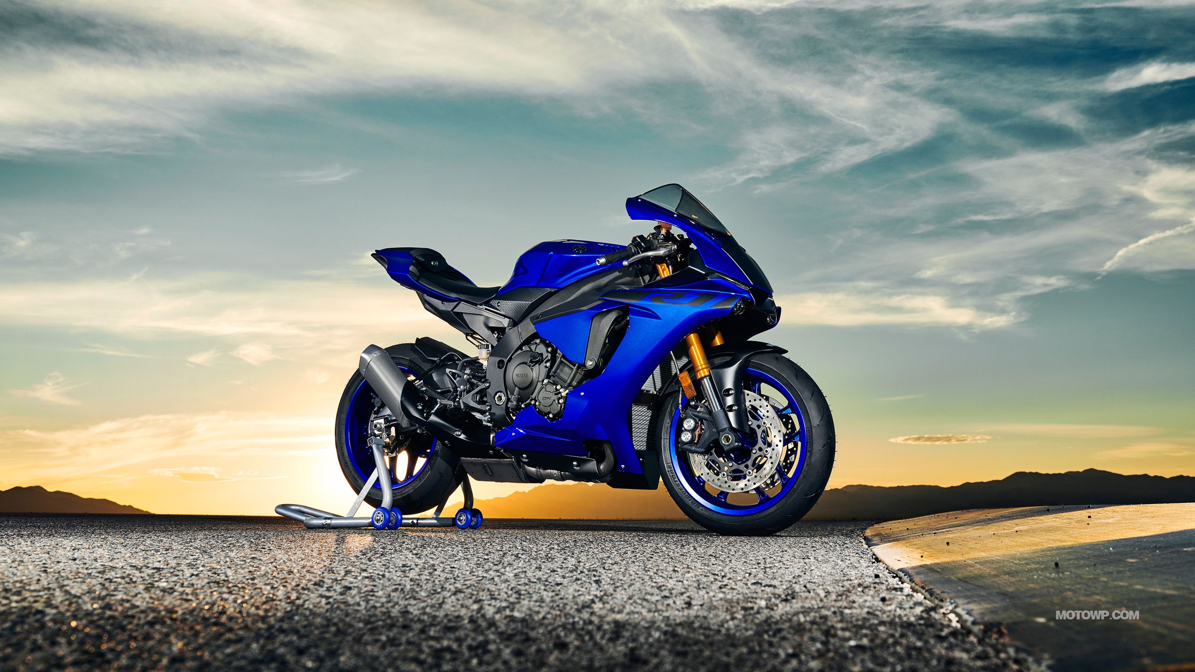 3840x2160 Motorcycles Desktop Wallpaper Yamaha YZF R1, Desktop