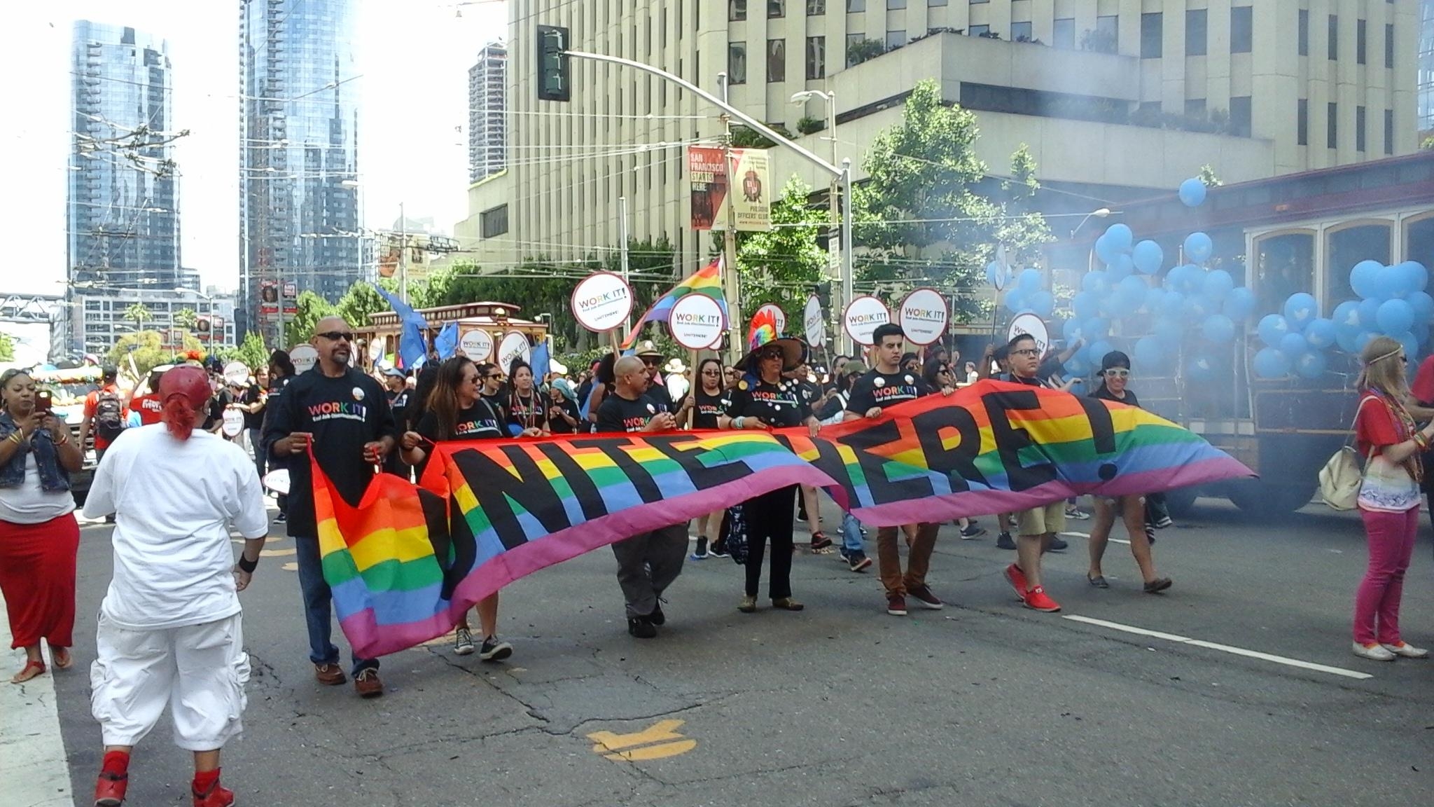 2050x1160 Local 483 Marches in San Francisco's 2015 Pride Parade, Desktop